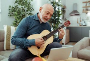 Gitarrenunterricht für Senioren
